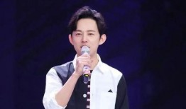 何炅爆料主持人视频,揭秘主持人幕后的真实故事